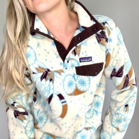 Patagonia Cream and Blue Owl Fleece - Picture 2 of 2